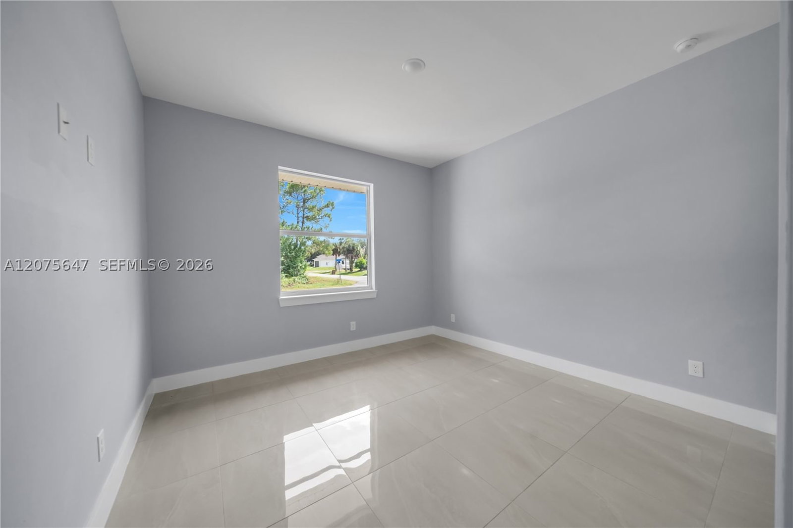 Real estate property located at 1901 E 7th ST, Lee, Lehigh Acres, Lehigh Acres, FL