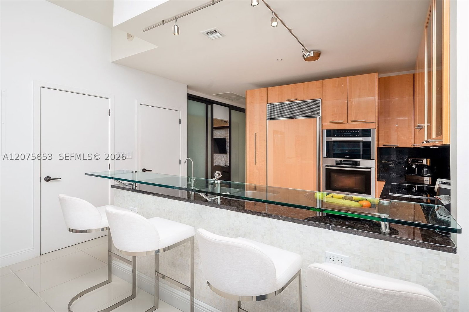 Real estate property located at 6799 Collins Ave #510, Miami-dade, South Carillon Beach Cond, Miami Beach, FL