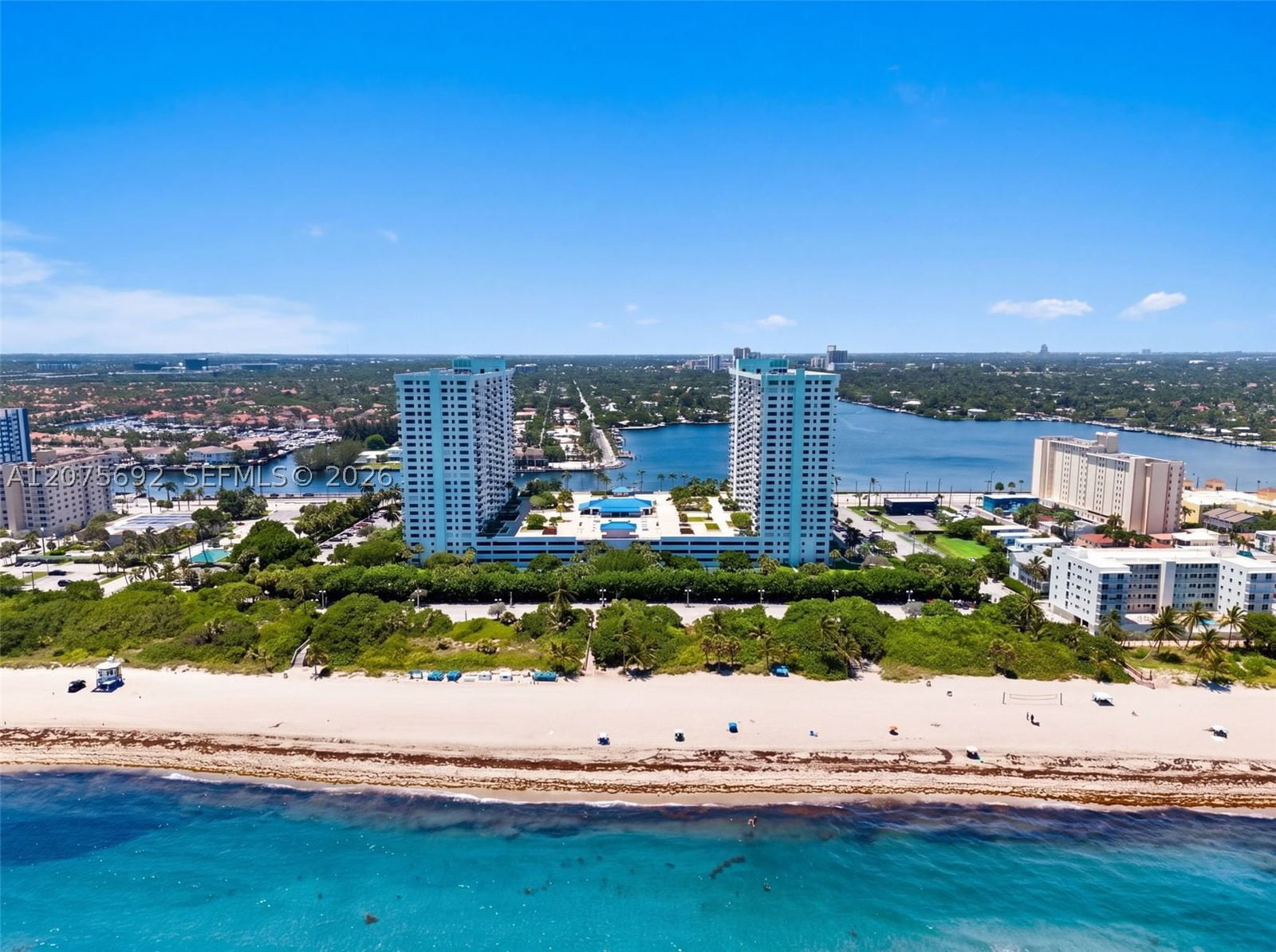 Real estate property located at 1201 Ocean Dr #1009N, Broward, Summit Condo, Hollywood, FL