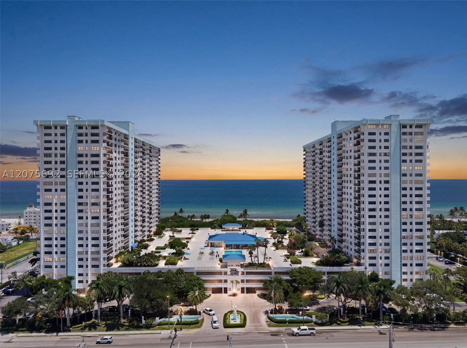 Real estate property located at 1201 Ocean Dr #1009N, Broward, Summit Condo, Hollywood, FL