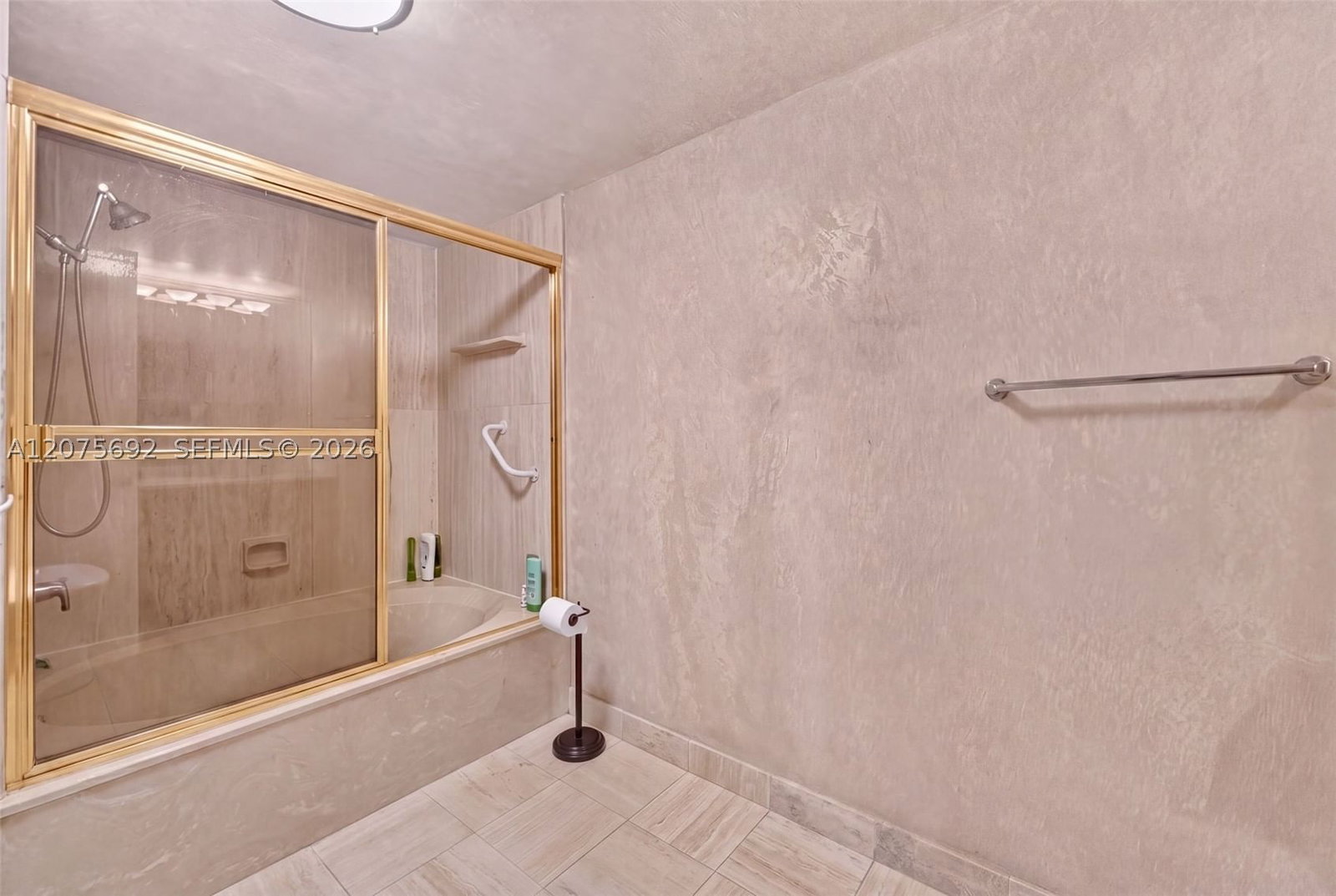 Real estate property located at 1201 Ocean Dr #1009N, Broward, Summit Condo, Hollywood, FL