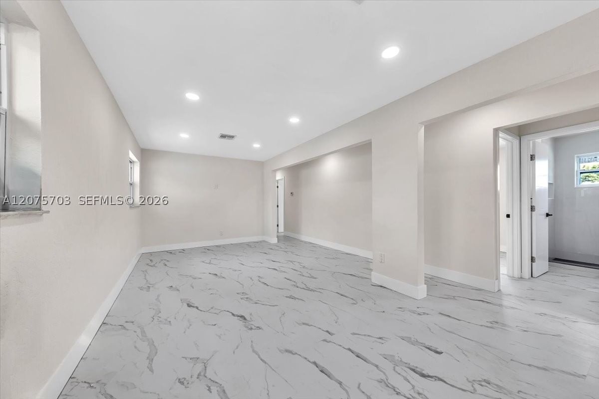 Real estate property located at 1125 27th Ave, Broward, Washington Park 5th Add, Fort Lauderdale, FL