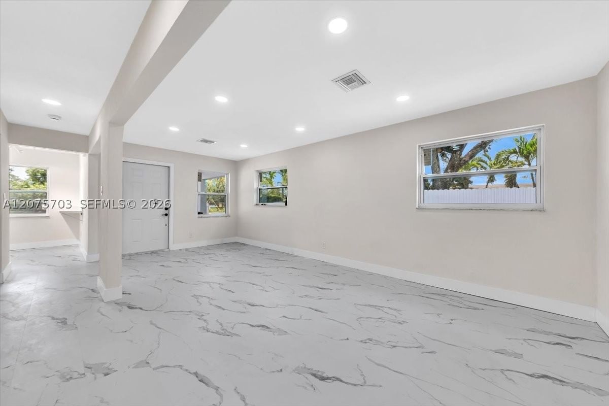 Real estate property located at 1125 27th Ave, Broward, Washington Park 5th Add, Fort Lauderdale, FL