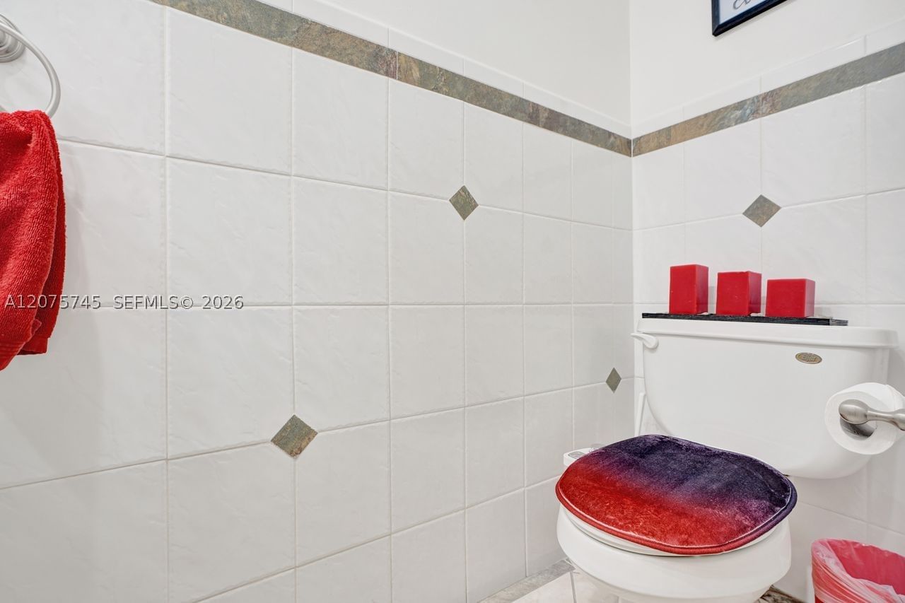 Real estate property located at 14201 57th Ln #1A7, Miami-dade, Golfview Th At Kendale Lk, Miami, FL