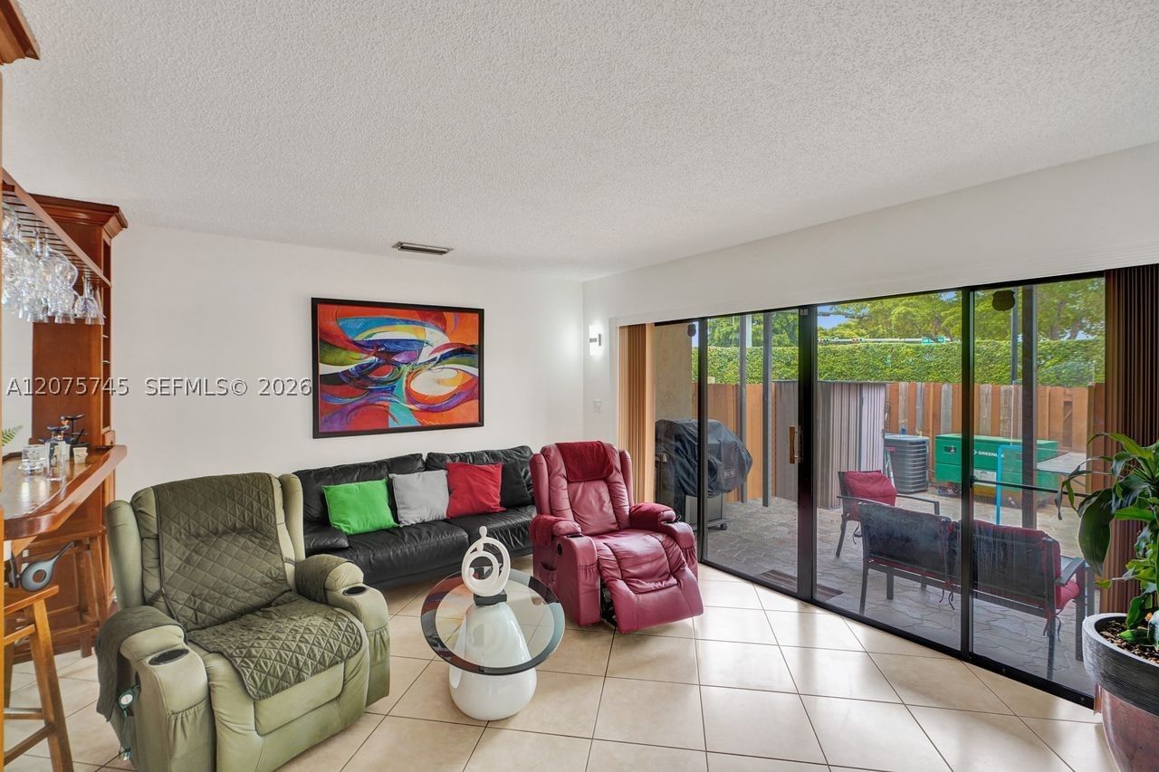 Real estate property located at 14201 57th Ln #1A7, Miami-dade, Golfview Th At Kendale Lk, Miami, FL