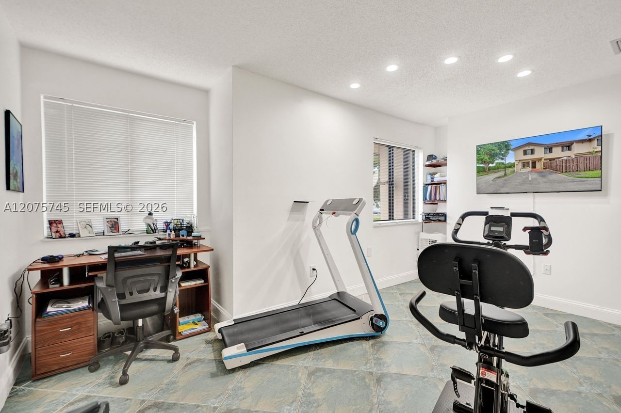 Real estate property located at 14201 57th Ln #1A7, Miami-dade, Golfview Th At Kendale Lk, Miami, FL