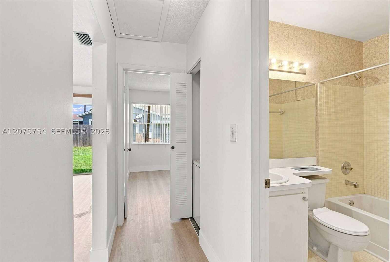 Real estate property located at 9771 Fern Ln, Broward, Meadows Of Miramar, Miramar, FL