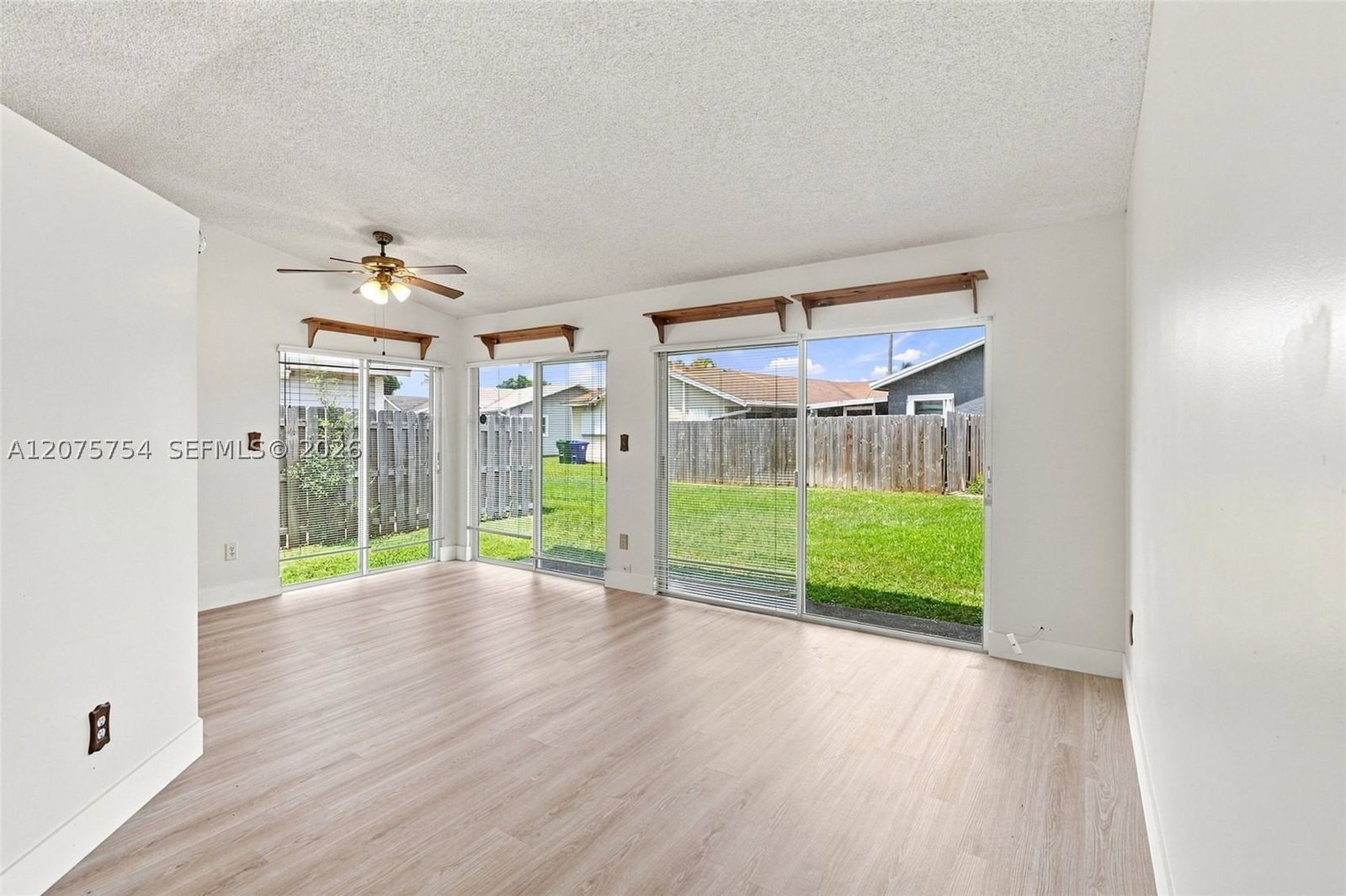 Real estate property located at 9771 Fern Ln, Broward, Meadows Of Miramar, Miramar, FL