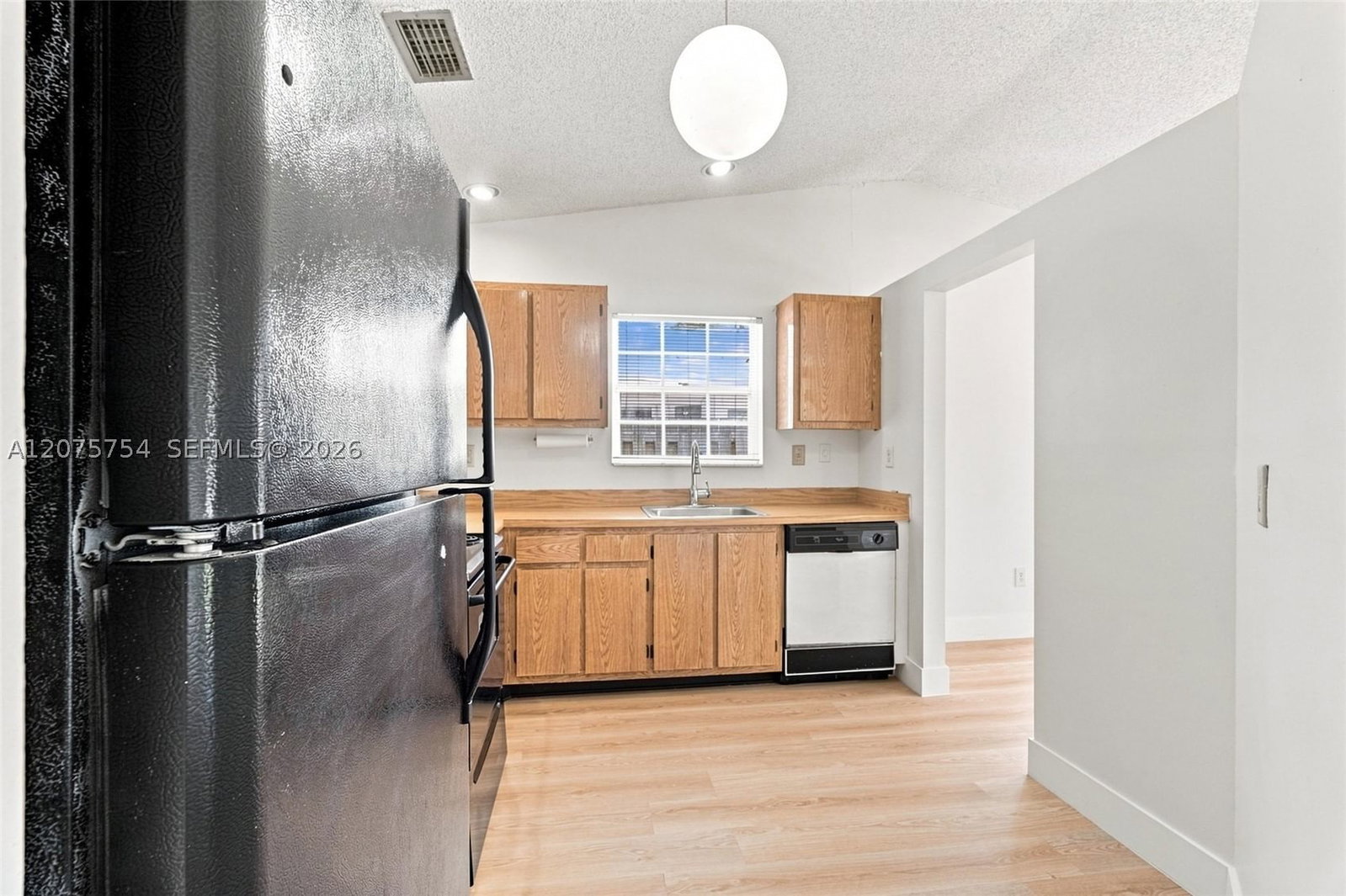 Real estate property located at 9771 Fern Ln, Broward, Meadows Of Miramar, Miramar, FL
