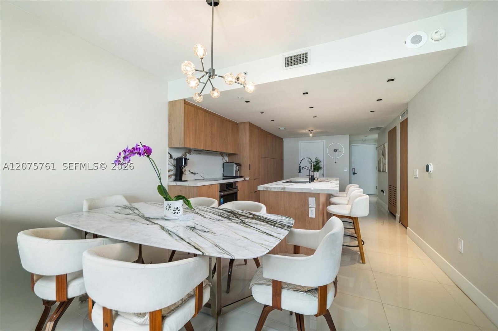 Real estate property located at 650 32nd St #1203, Miami-dade, Paraiso Bay Condo, Miami, FL
