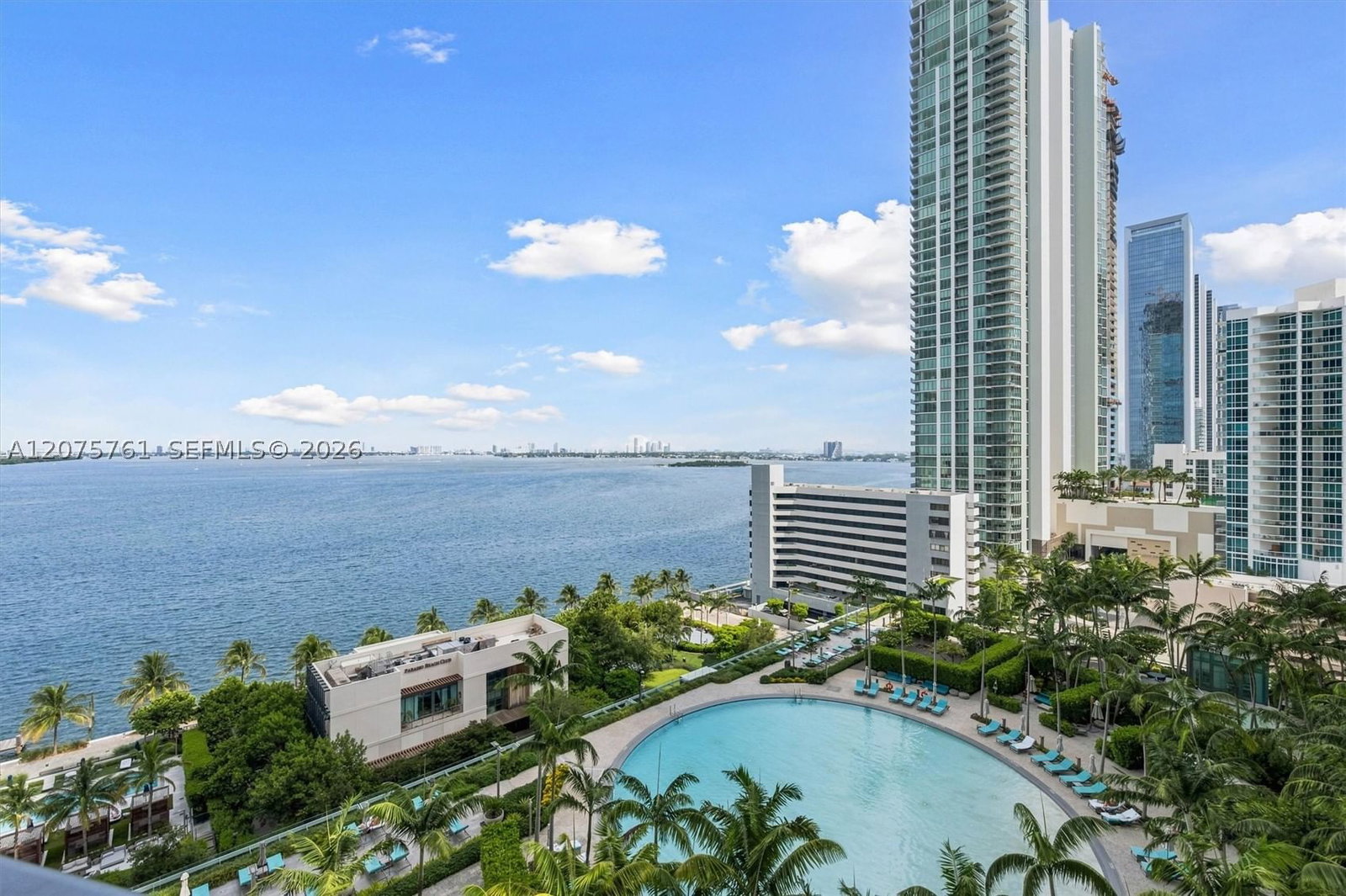 Real estate property located at 650 32nd St #1203, Miami-dade, Paraiso Bay Condo, Miami, FL