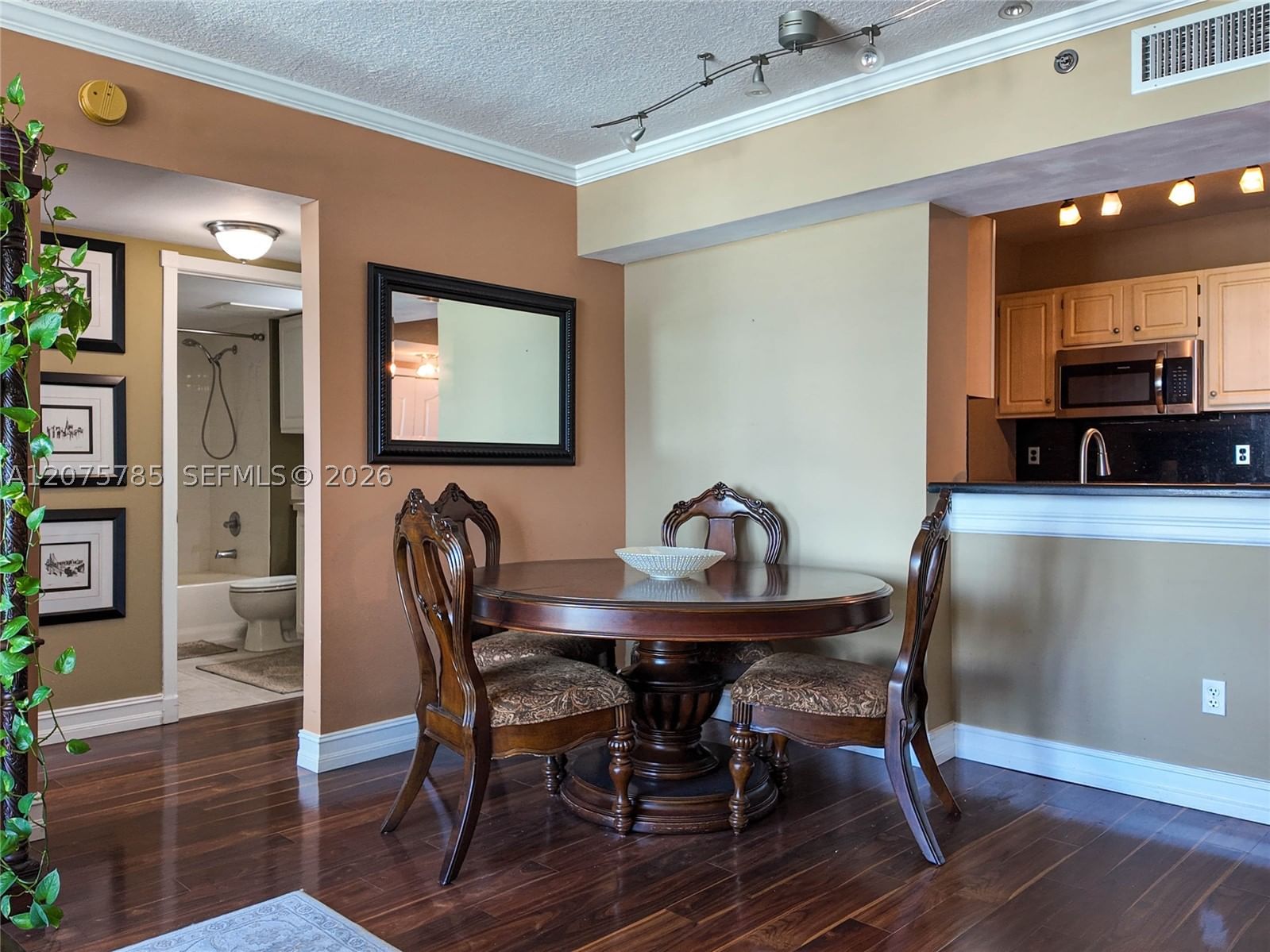 Real estate property located at 2665 37th Ave #1112, Miami-dade, Da Vinci On Douglas Condo, Miami, FL