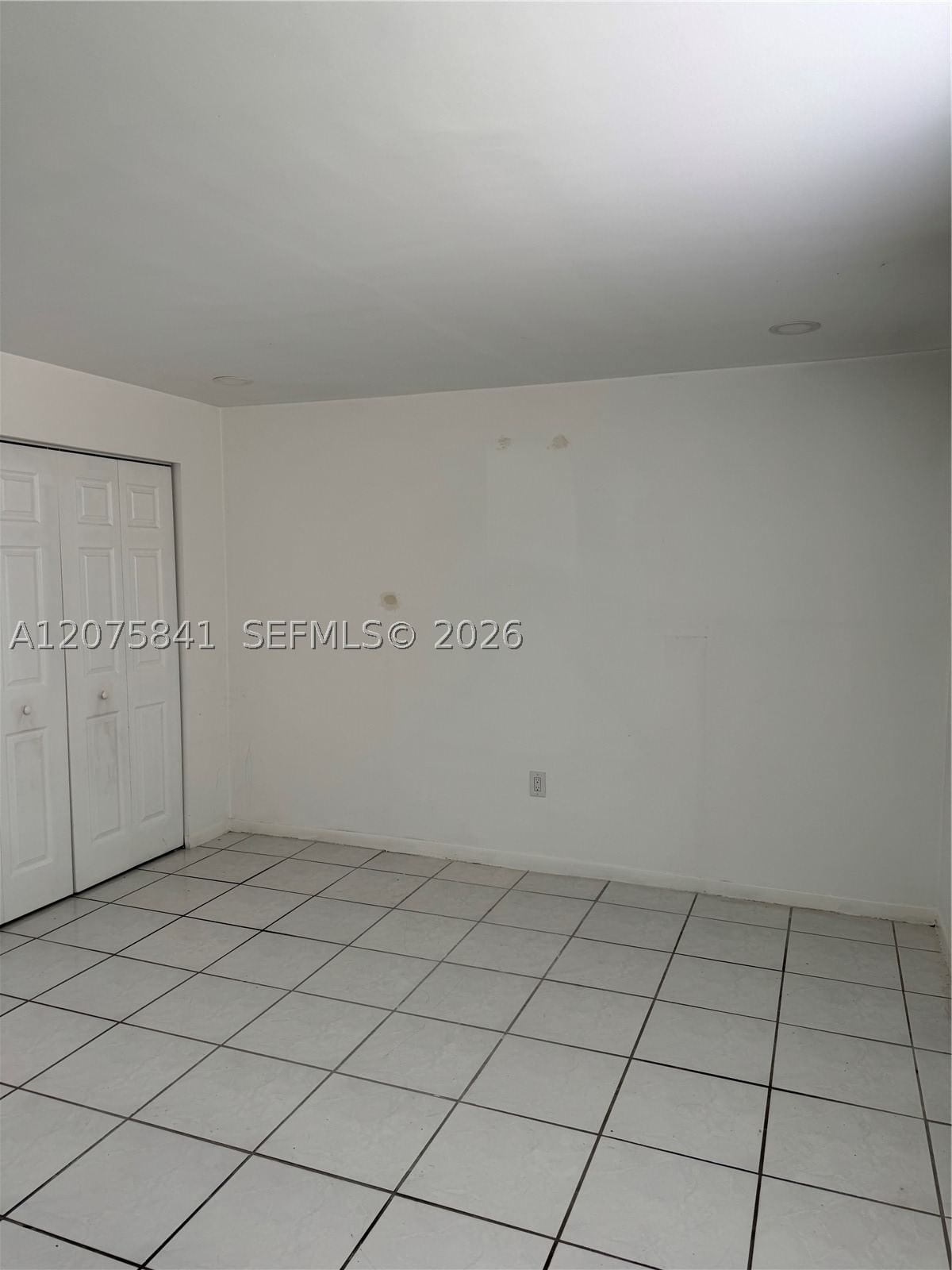 Real estate property located at 9401 4th St #103, Miami-dade, Versaille Gardens I Condo, Miami, FL