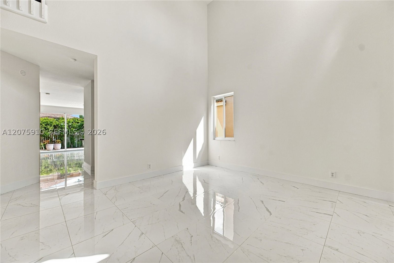 Real estate property located at 445 Conservation Dr, Broward, Sector 2-parcels 12 13 14, Weston, FL