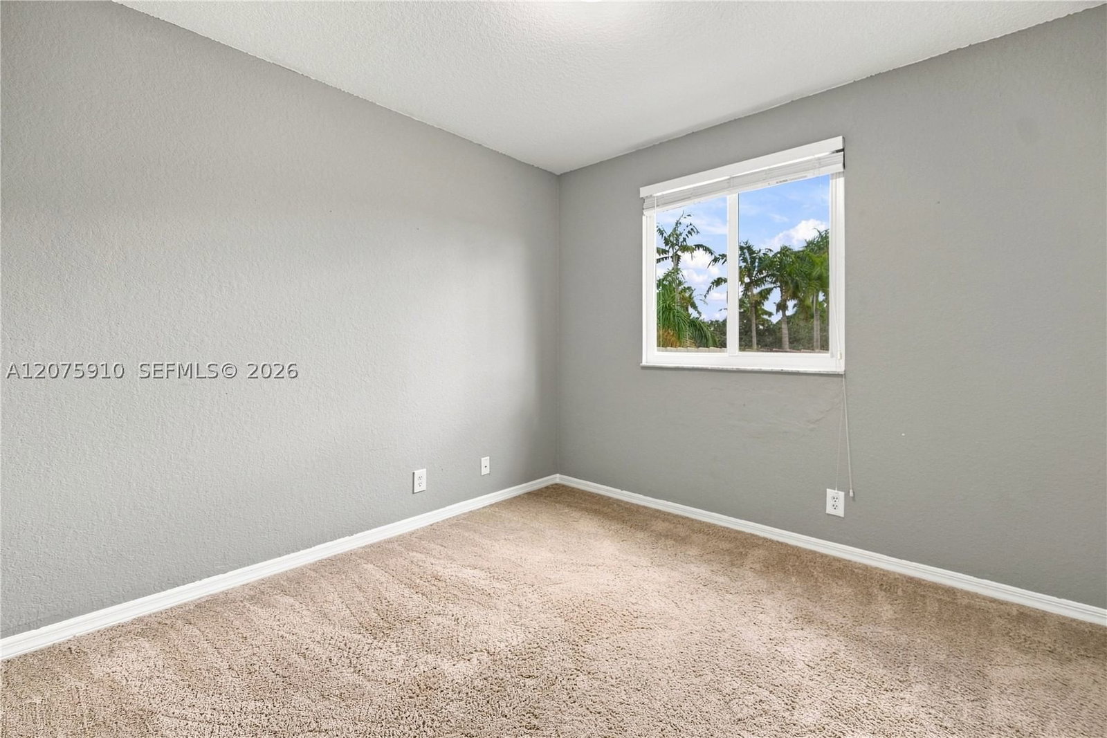Real estate property located at 445 Conservation Dr, Broward, Sector 2-parcels 12 13 14, Weston, FL