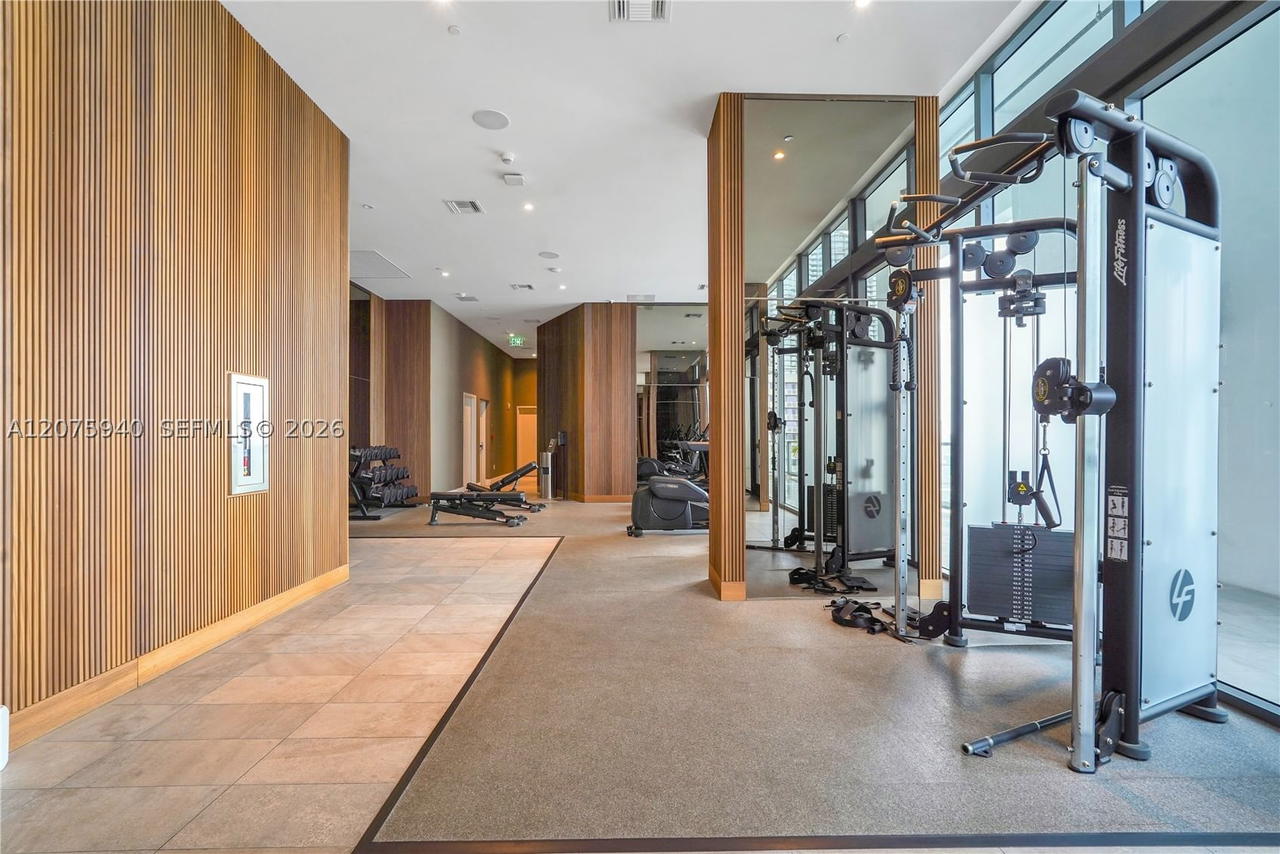 Real estate property located at 229 9th St #404, Miami-dade, Smart Brickell, Miami, FL