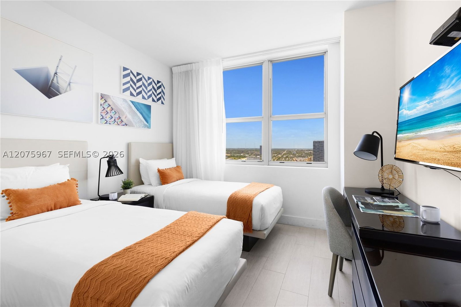 Real estate property located at 4010 Ocean Dr R2008, Broward, 4010 South Ocean Condo, Hollywood, FL