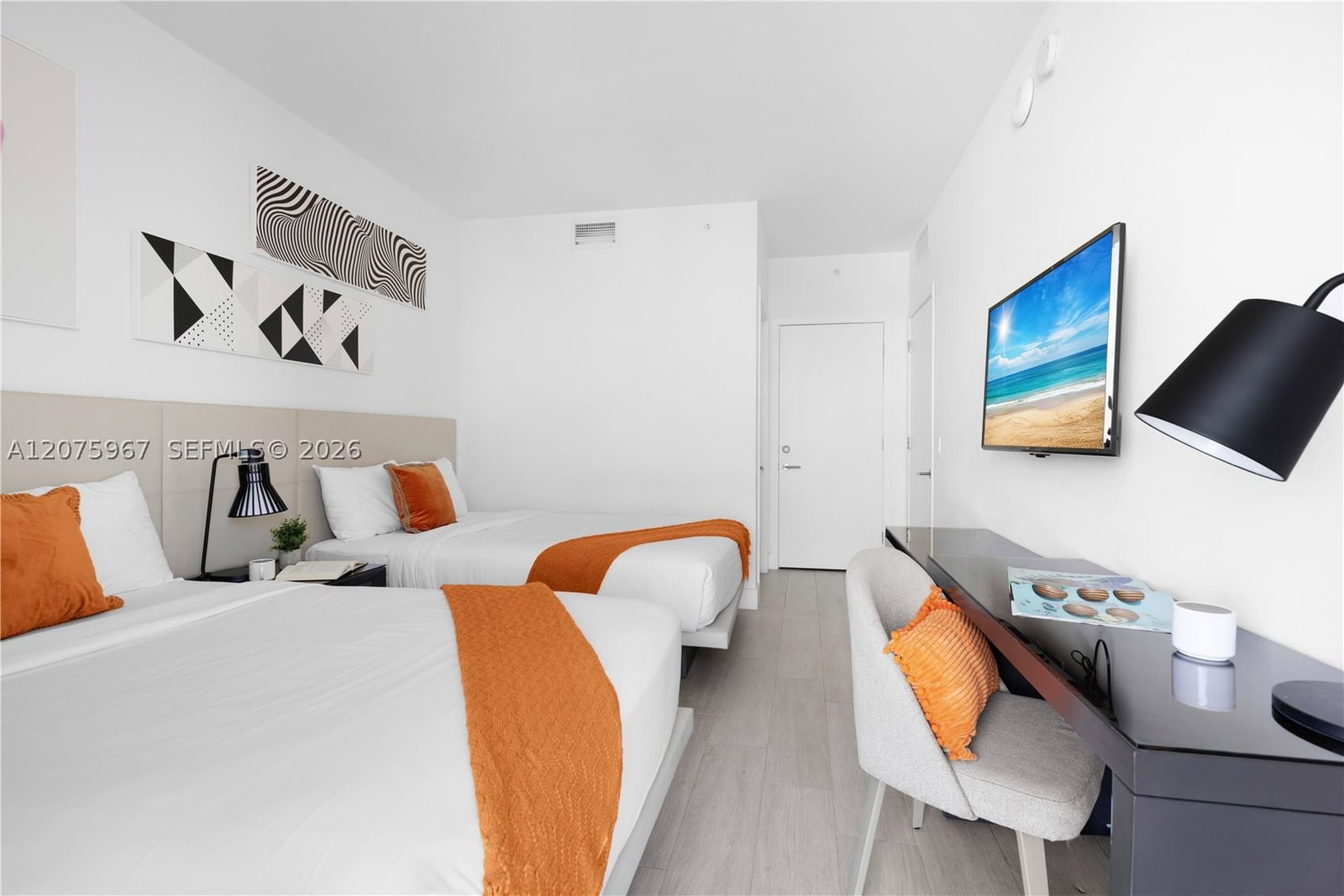 Real estate property located at 4010 Ocean Dr R2008, Broward, 4010 South Ocean Condo, Hollywood, FL