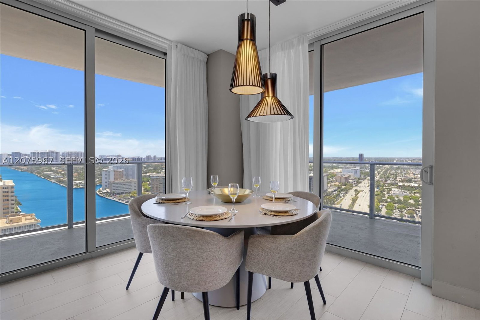 Real estate property located at 4010 Ocean Dr R2008, Broward, 4010 South Ocean Condo, Hollywood, FL