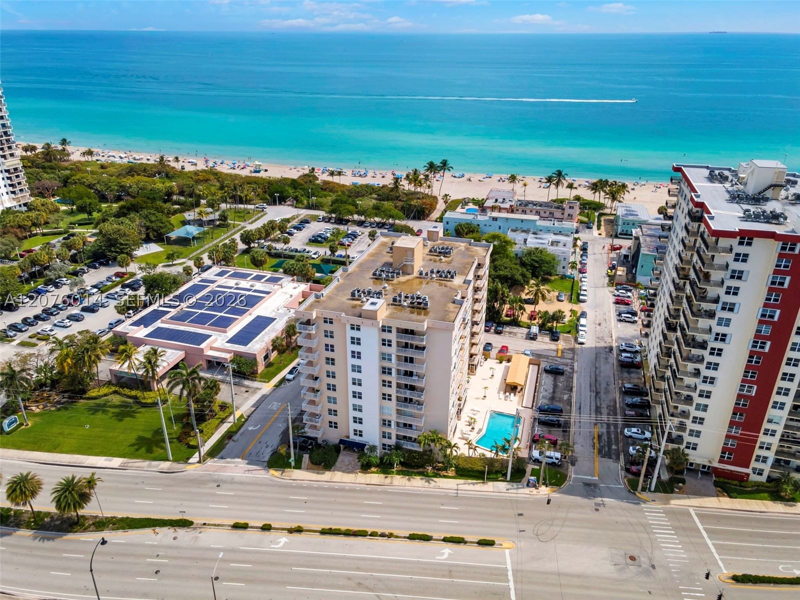 Real estate property located at 1401 Ocean Dr #905, Broward, Stratford Towers Condo, Hollywood, FL