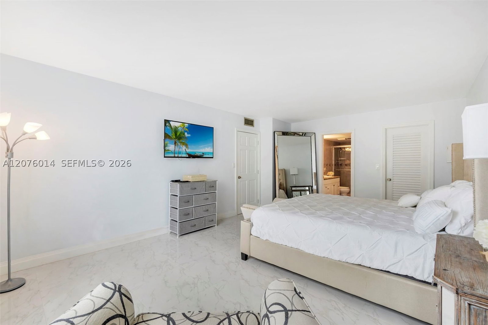 Real estate property located at 1401 Ocean Dr #905, Broward, Stratford Towers Condo, Hollywood, FL