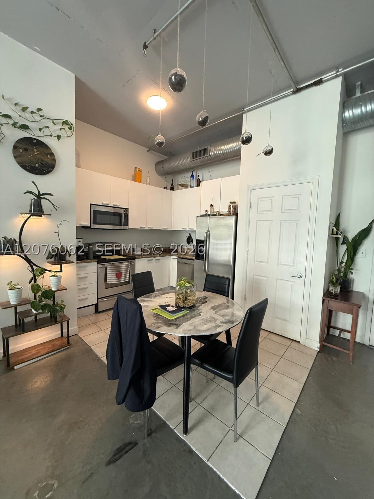 Real estate property located at 2100 Van Buren St #216, Broward, Lofts At Hollywood Statio, Hollywood, FL
