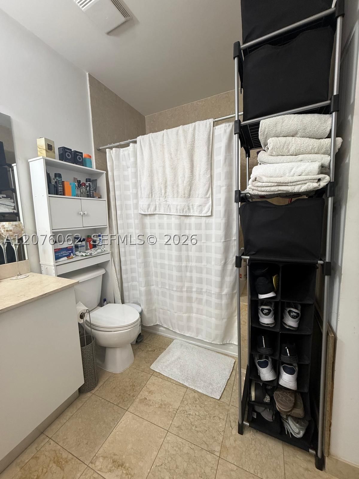 Real estate property located at 2100 Van Buren St #216, Broward, Lofts At Hollywood Statio, Hollywood, FL