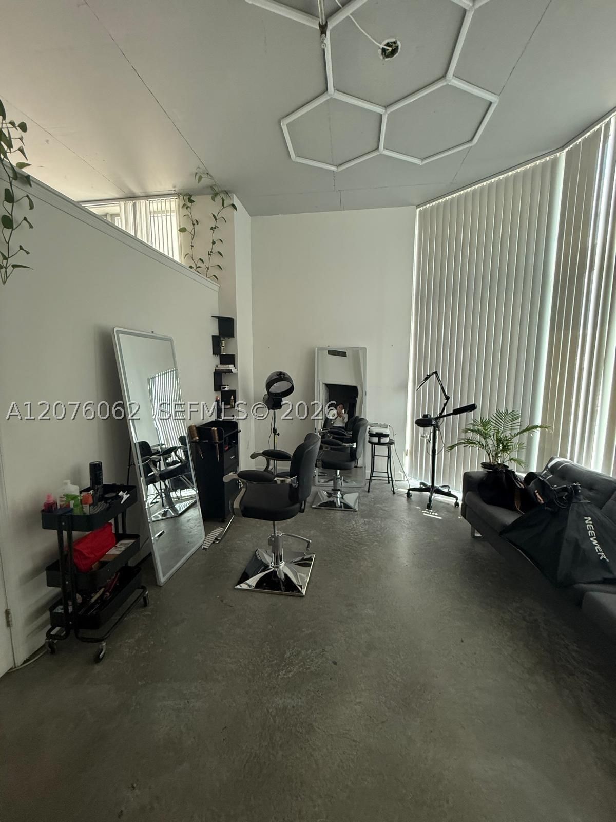 Real estate property located at 2100 Van Buren St #216, Broward, Lofts At Hollywood Statio, Hollywood, FL
