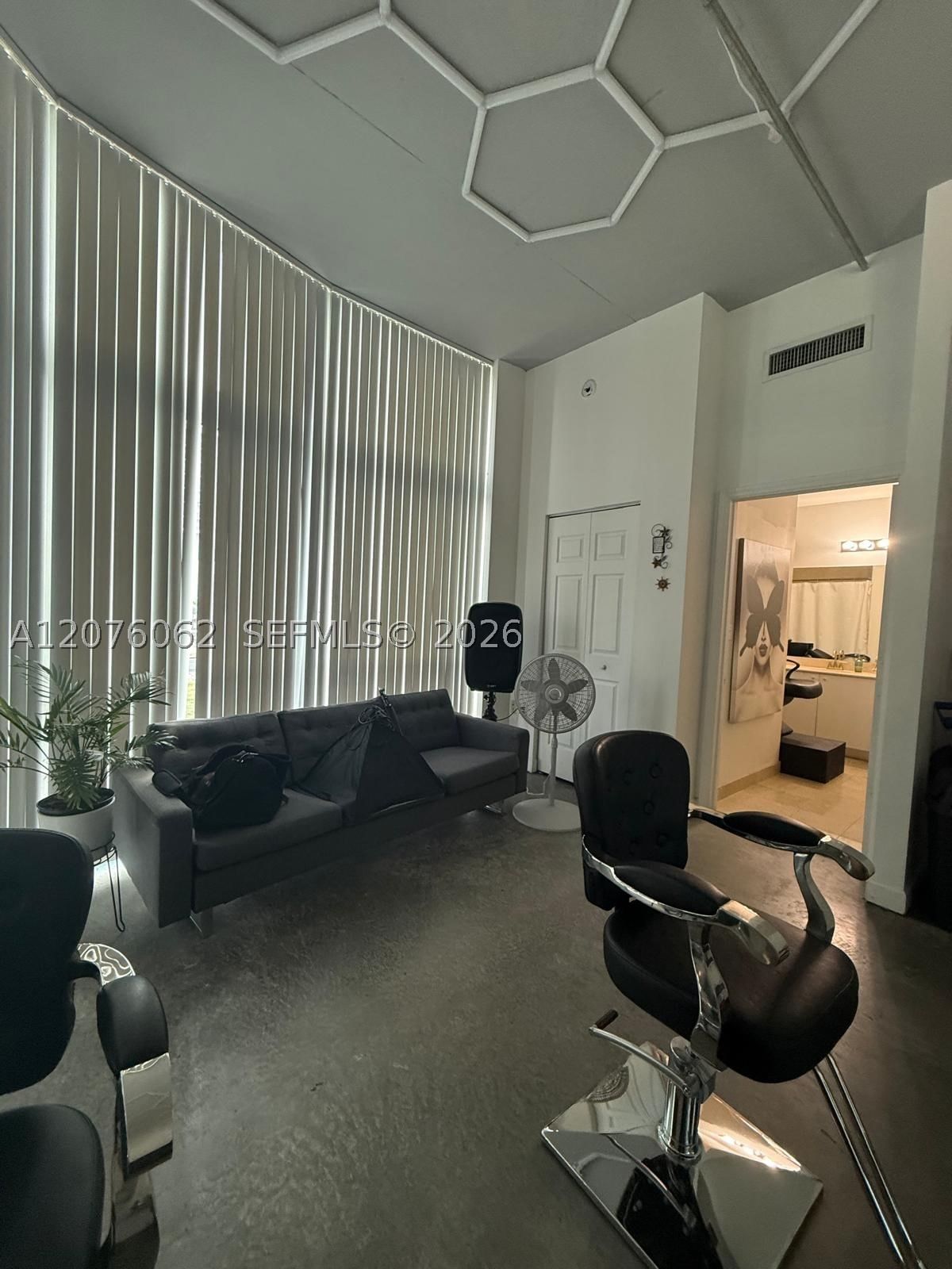 Real estate property located at 2100 Van Buren St #216, Broward, Lofts At Hollywood Statio, Hollywood, FL