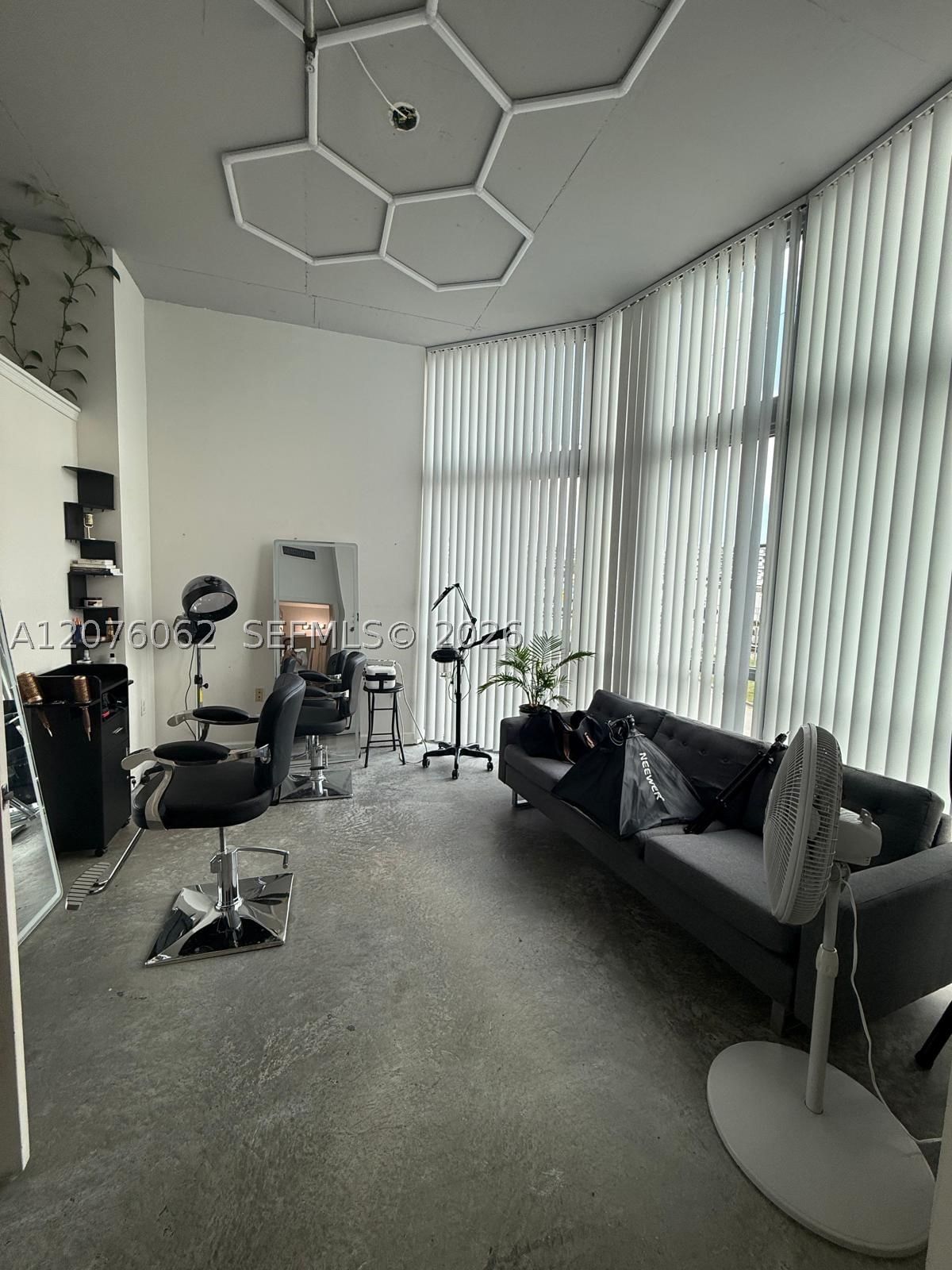 Real estate property located at 2100 Van Buren St #216, Broward, Lofts At Hollywood Statio, Hollywood, FL