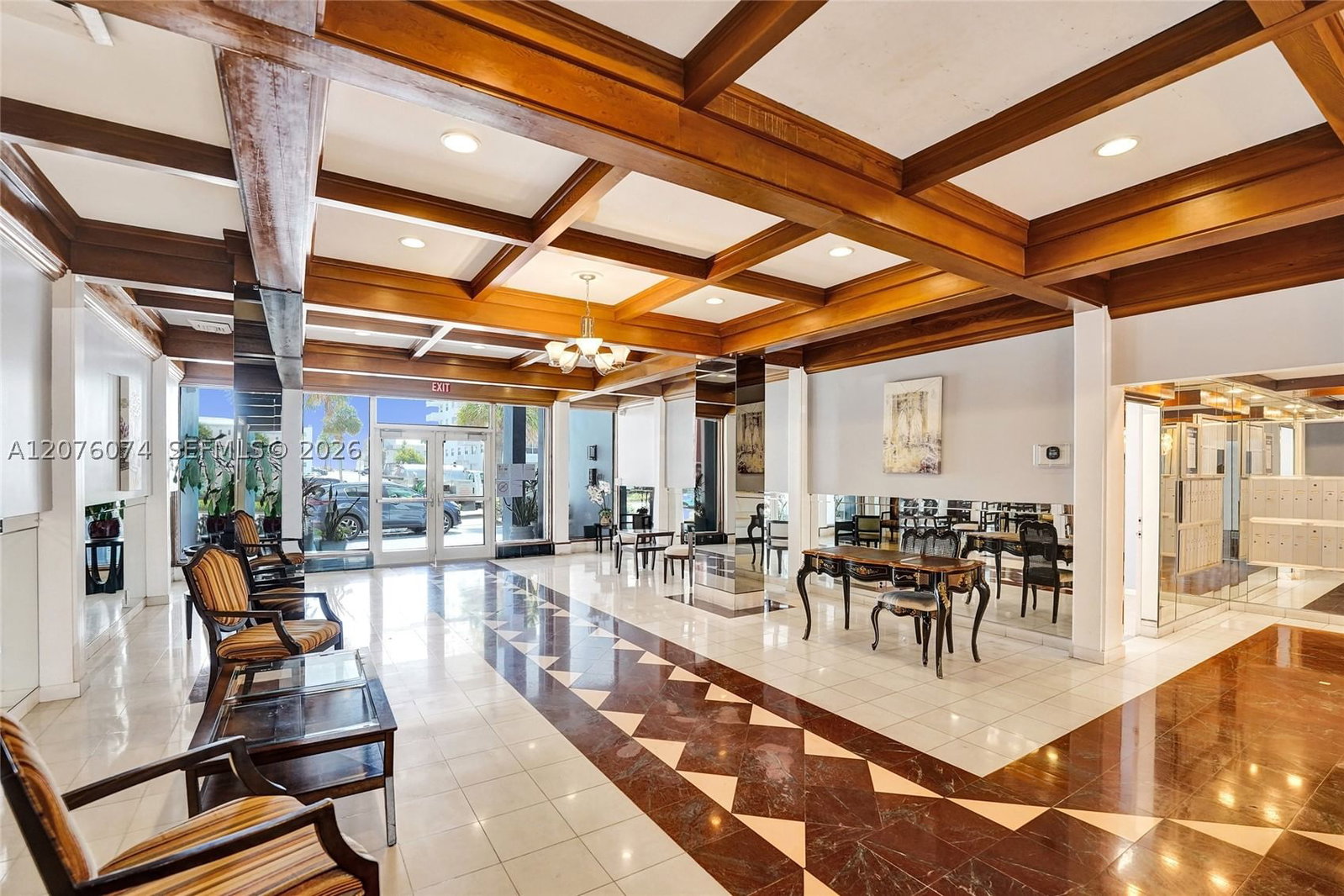 Real estate property located at 1400 Ocean Dr #1205, Broward, Trafalgar Towers Condomin, Hollywood, FL