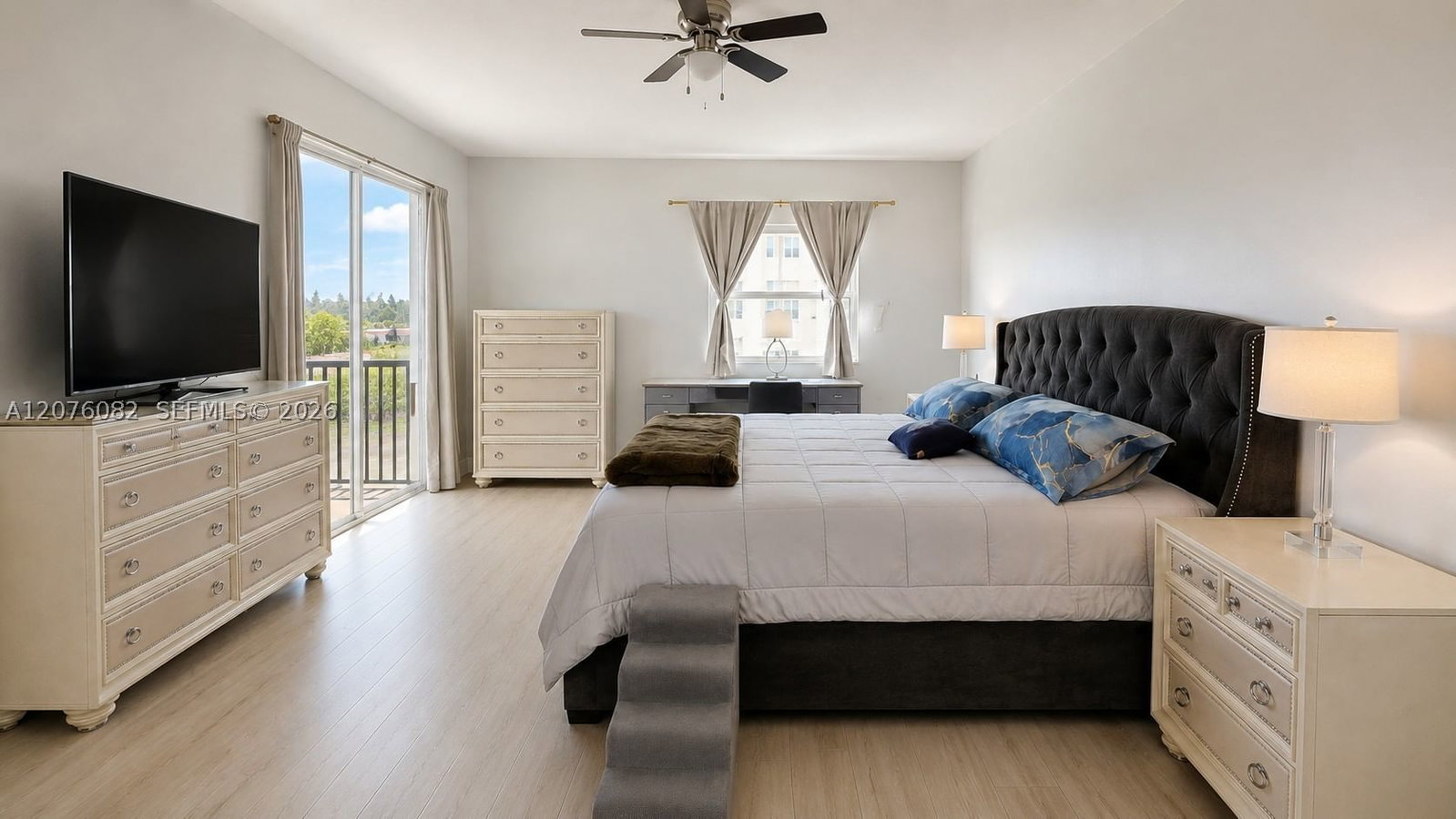 Real estate property located at 10750 66th St #413, Miami-dade, Captiva Condo B, Doral, FL