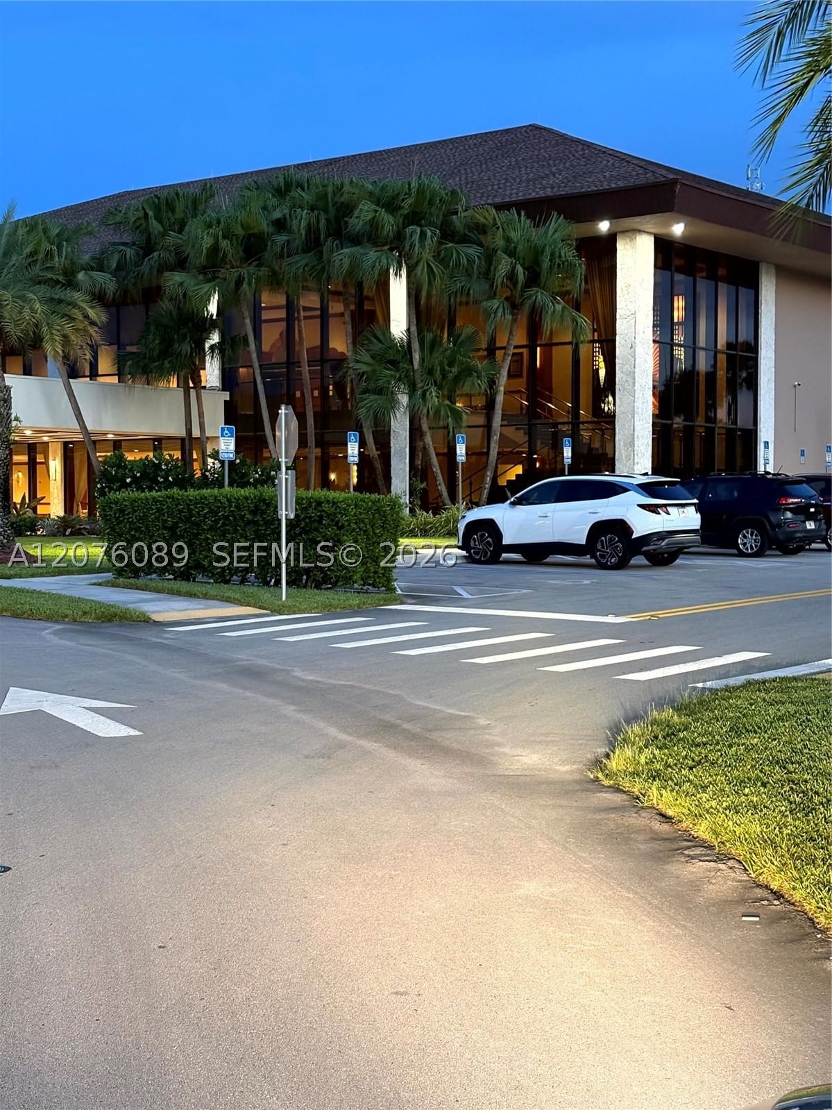 Real estate property located at 13105 16 CT #105L, Broward, Ivahoe East 3, Pembroke Pines, FL