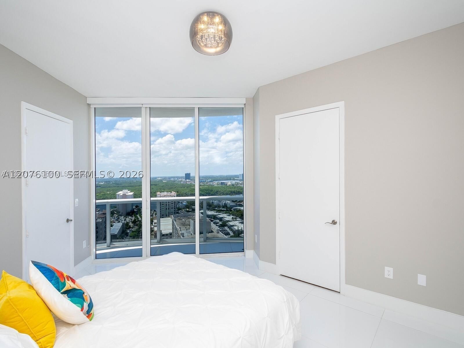 Real estate property located at 15901 Collins Ave #2504, Miami-dade, Tdr Tower Ii Condo, Sunny Isles Beach, FL