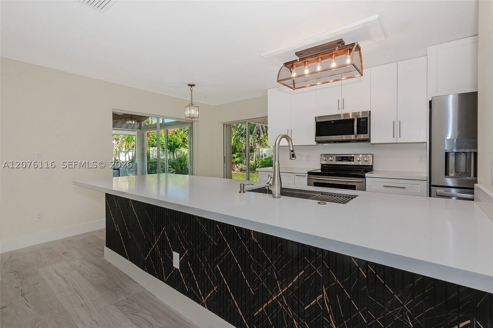 Real estate property located at 1984 179th Ave, Broward, Silver Lakes At Pembroke, Pembroke Pines, FL