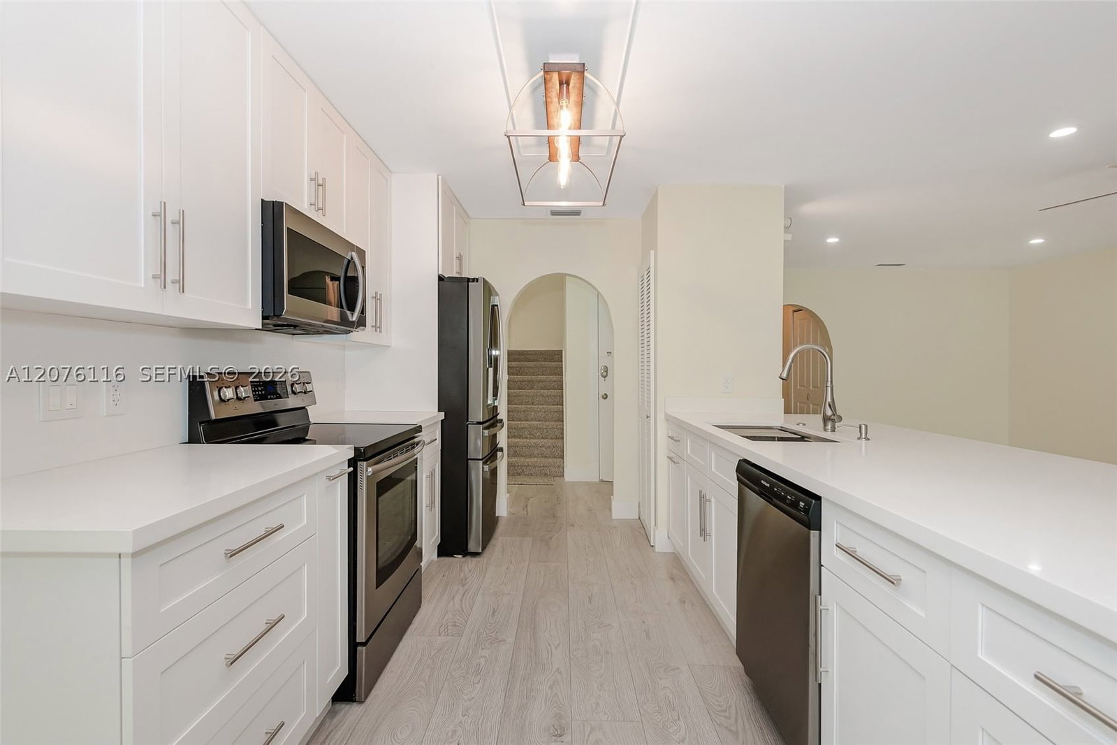 Real estate property located at 1984 179th Ave, Broward, Silver Lakes At Pembroke, Pembroke Pines, FL