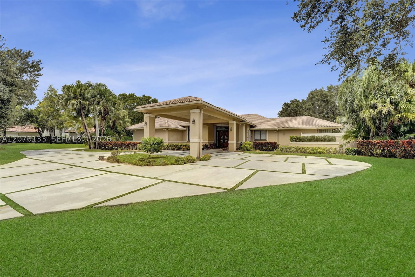 Real estate property located at 2725 Hunter Rd, Broward, Windmill Ranch Estates, Weston, FL