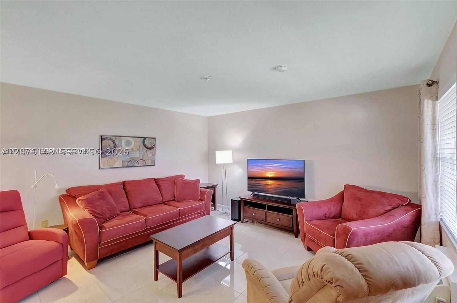 Real estate property located at 17001 13th ave #306, Miami-dade, Mar-len Gardens No 5 Corp, Miami, FL