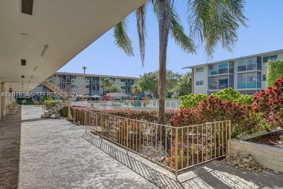 Real estate property located at 17001 13th ave #306, Miami-dade, Mar-len Gardens No 5 Corp, Miami, FL