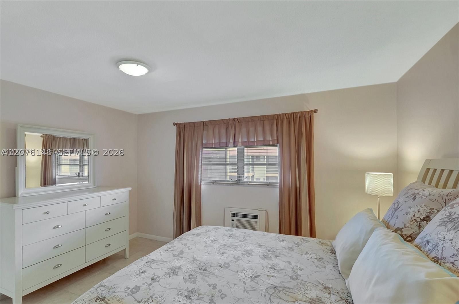 Real estate property located at 17001 13th ave #306, Miami-dade, Mar-len Gardens No 5 Corp, Miami, FL