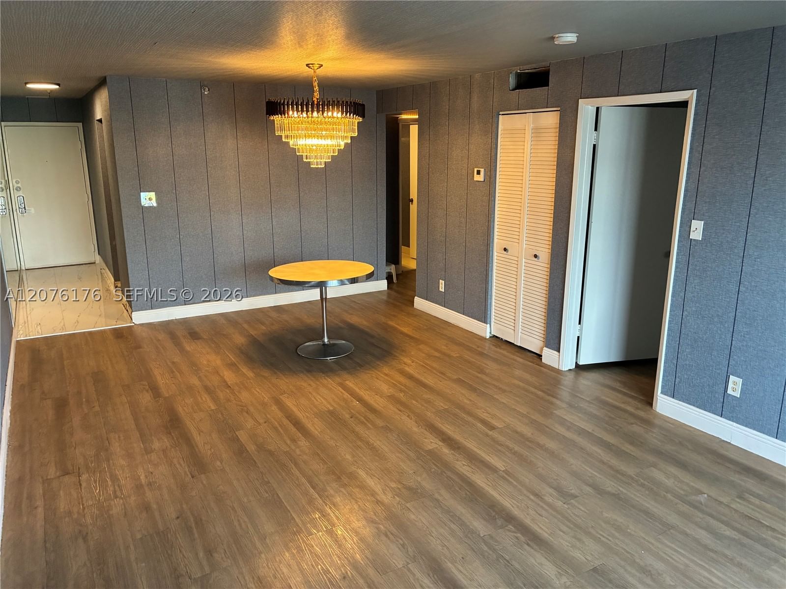 Real estate property located at 4301 Collins Ave #402, Miami-dade, Vendome Place Condo, Miami Beach, FL