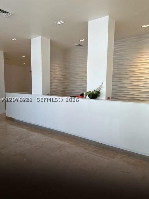 Real estate property located at 2201 Ocean Drive #1507, Broward, Quadomain Tower I And Iv, Hollywood, FL