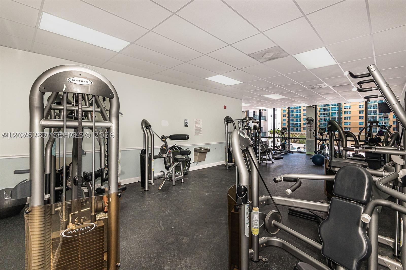 Real estate property located at 2201 Ocean Drive #1507, Broward, Quadomain Tower I And Iv, Hollywood, FL
