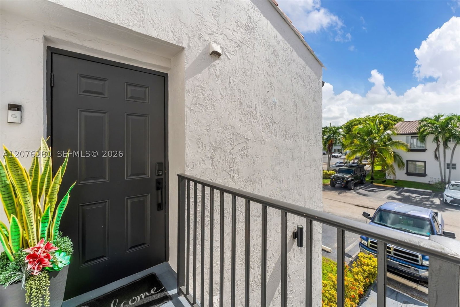 Real estate property located at 1180 124th Pl #208, Miami-dade, Villa Real Condo No 2, Miami, FL