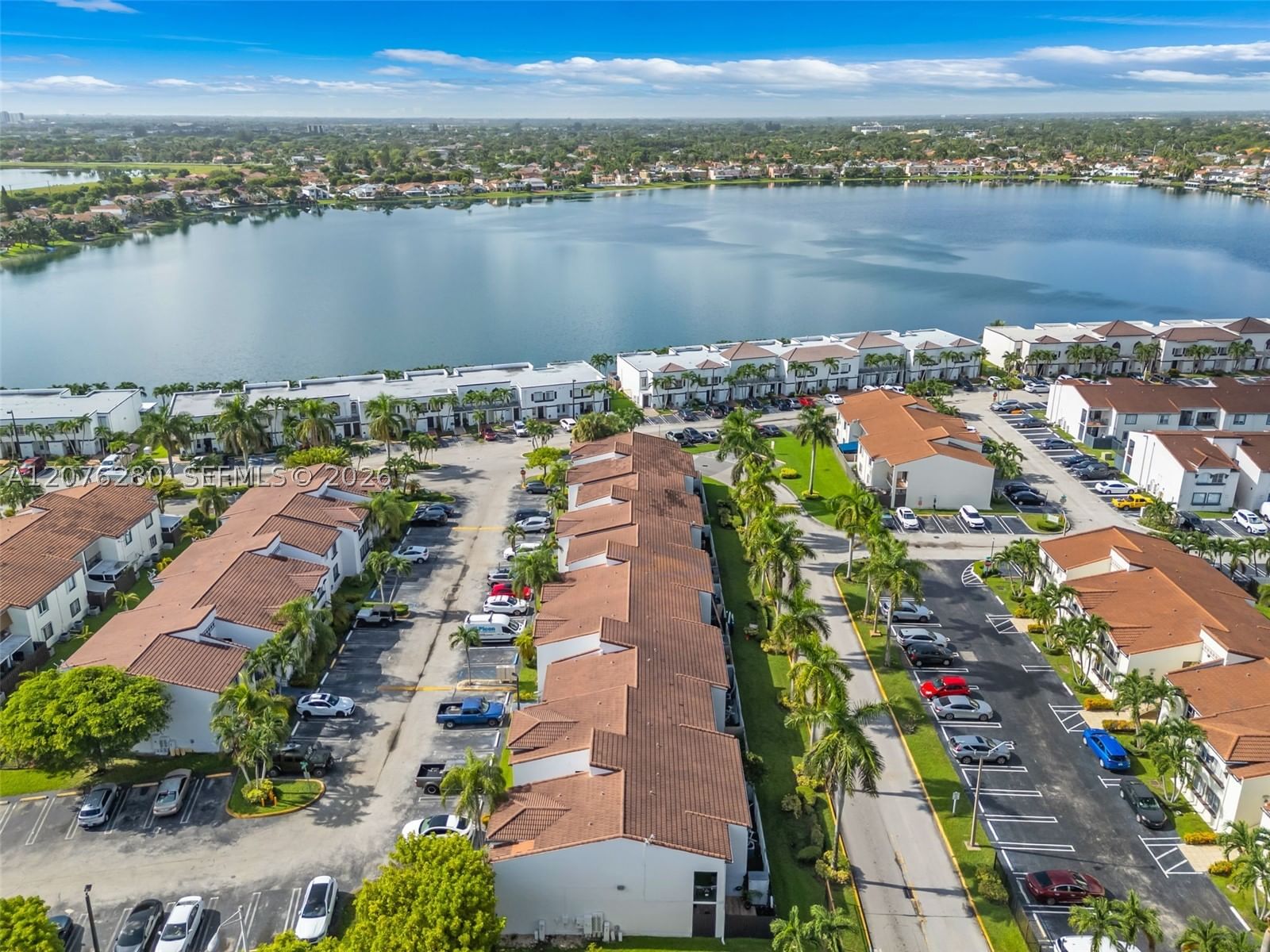 Real estate property located at 1180 124th Pl #208, Miami-dade, Villa Real Condo No 2, Miami, FL