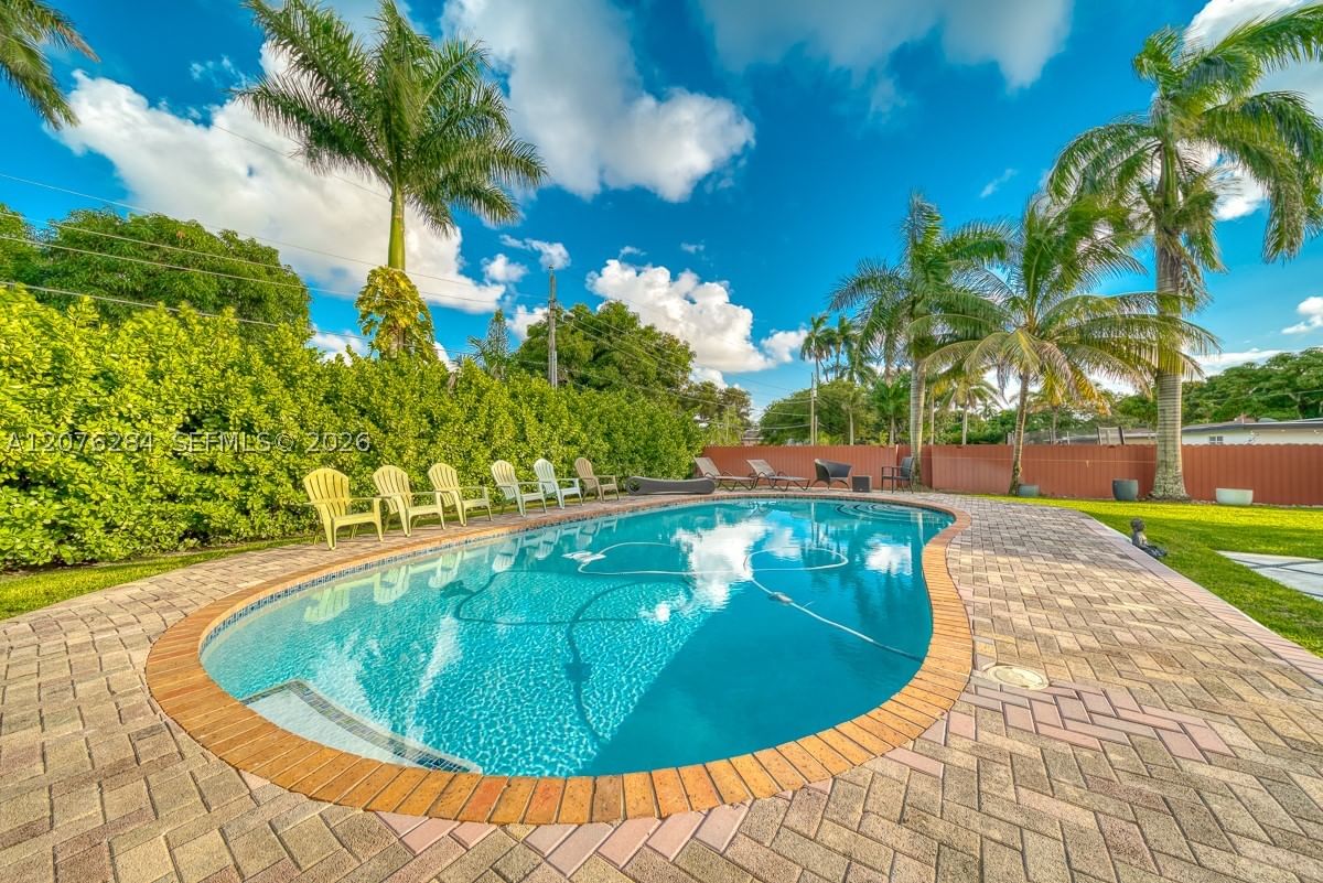 Real estate property located at 13801 1st Ave, Miami-dade, Biscayne Gardens Sec H Pa, Miami, FL