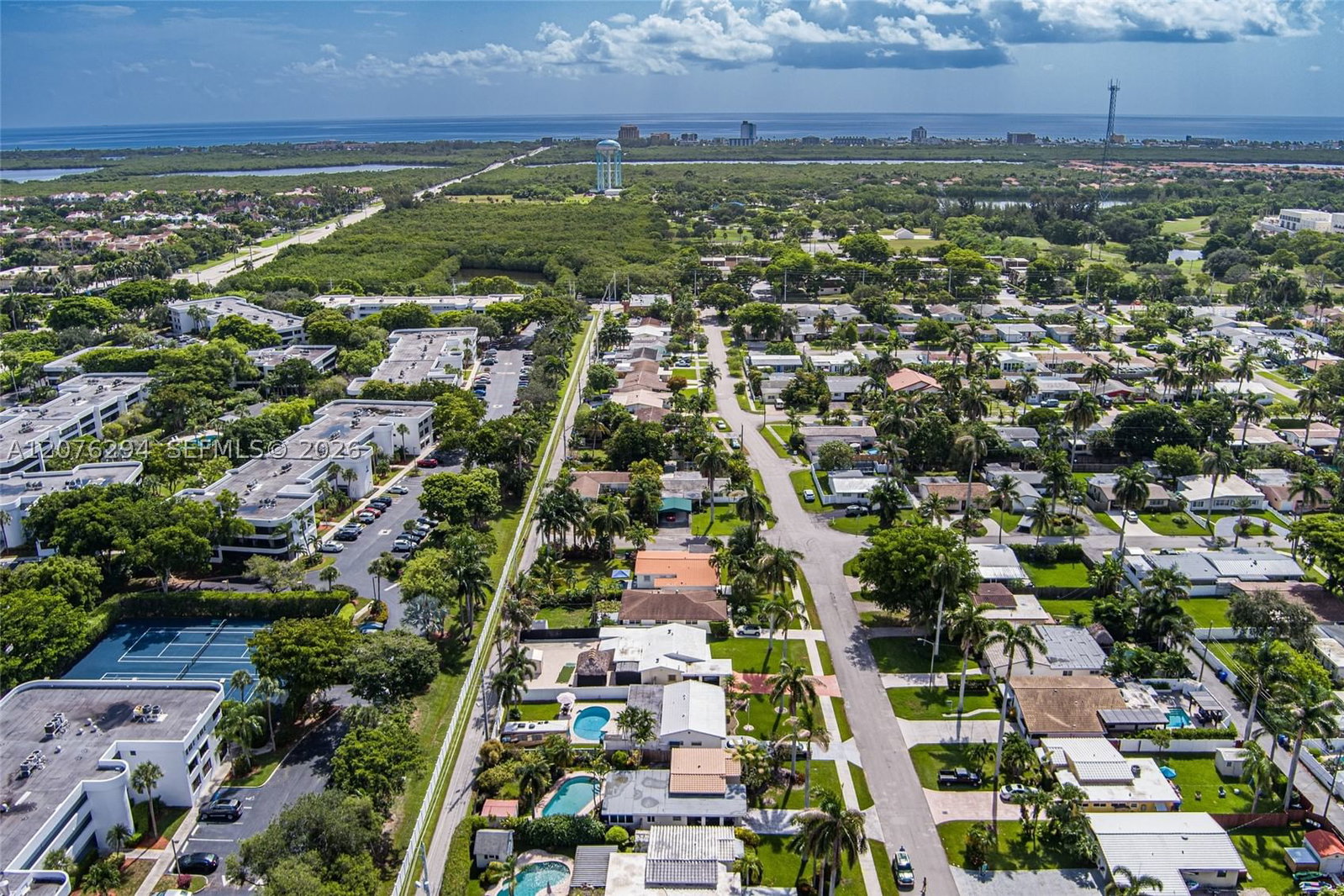 Real estate property located at 1523 Liberty St, Broward, Hollywood Homesites Secon, Hollywood, FL