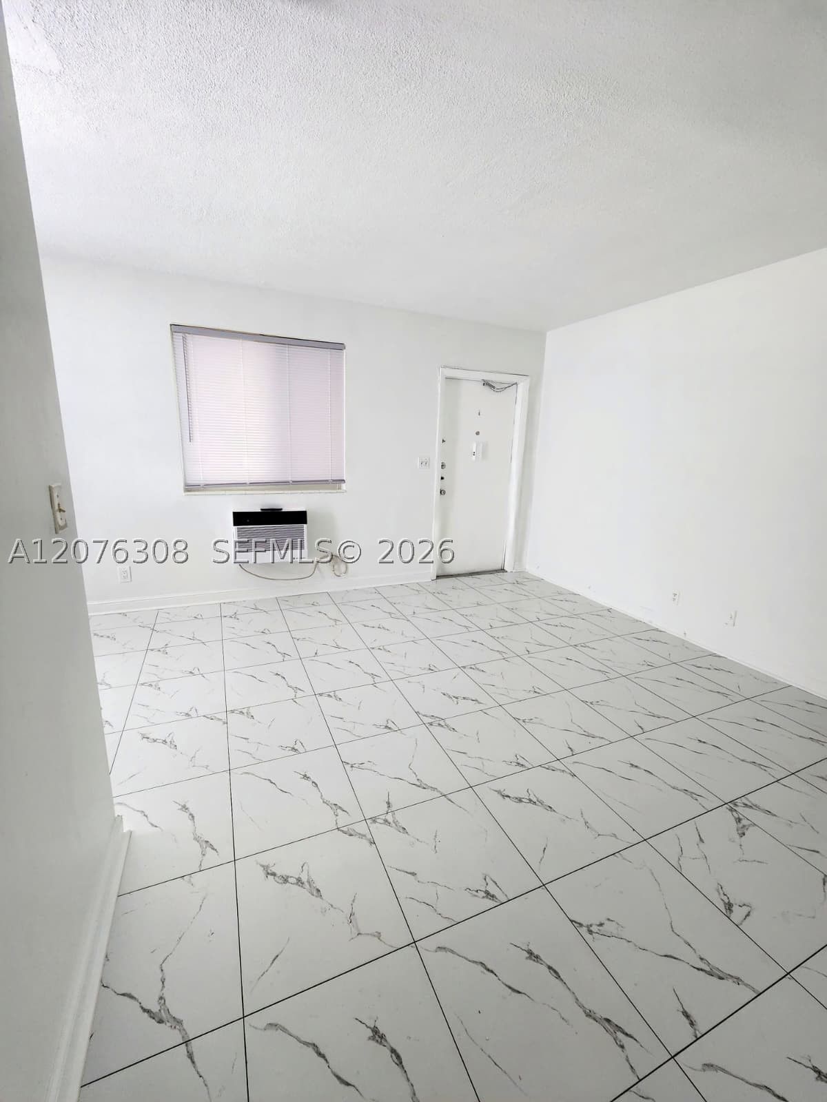 Real estate property located at 3525 Tyler St #9, Broward, Tyler Co-op Apts, Hollywood, FL