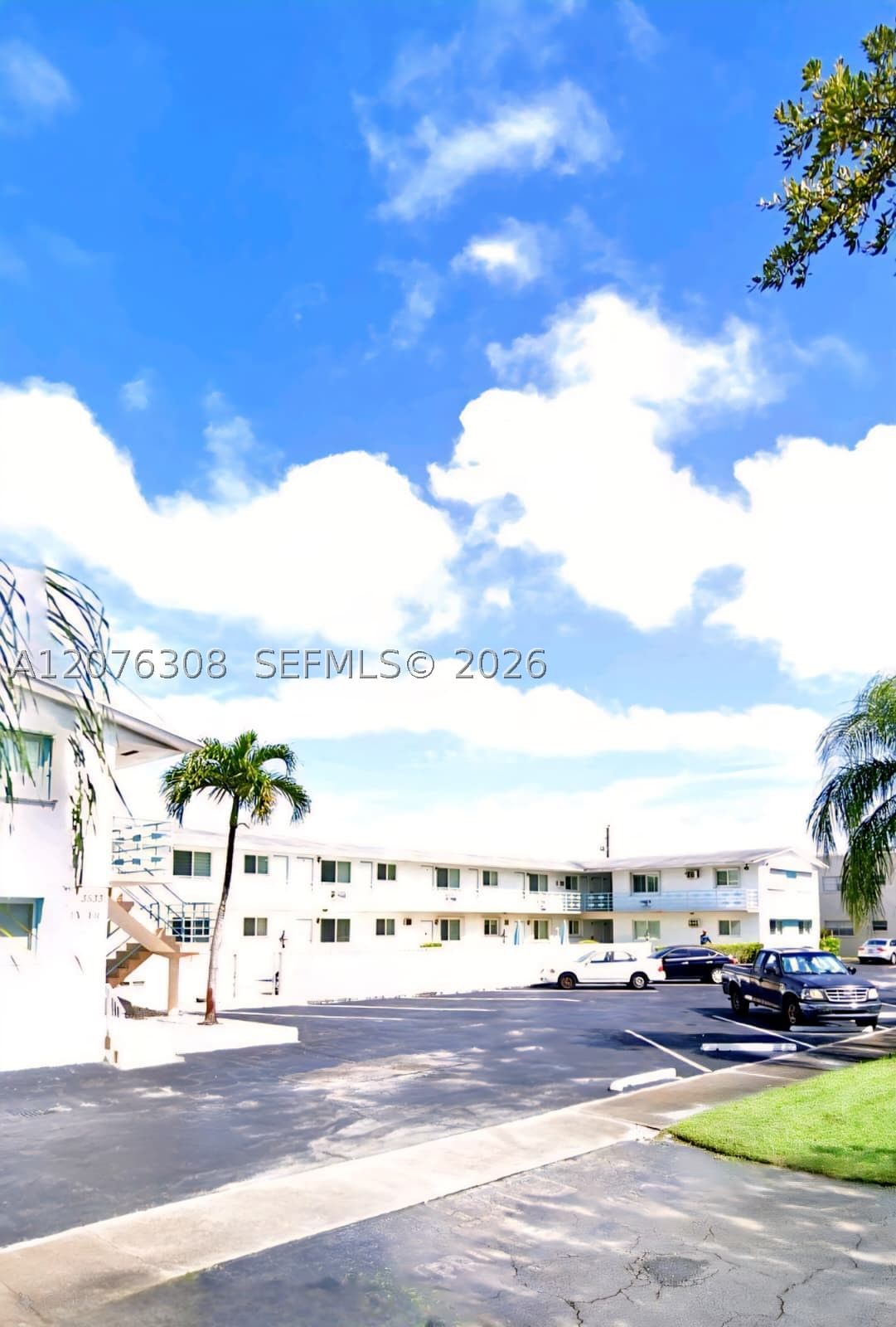 Real estate property located at 3525 Tyler St #9, Broward, Tyler Co-op Apts, Hollywood, FL