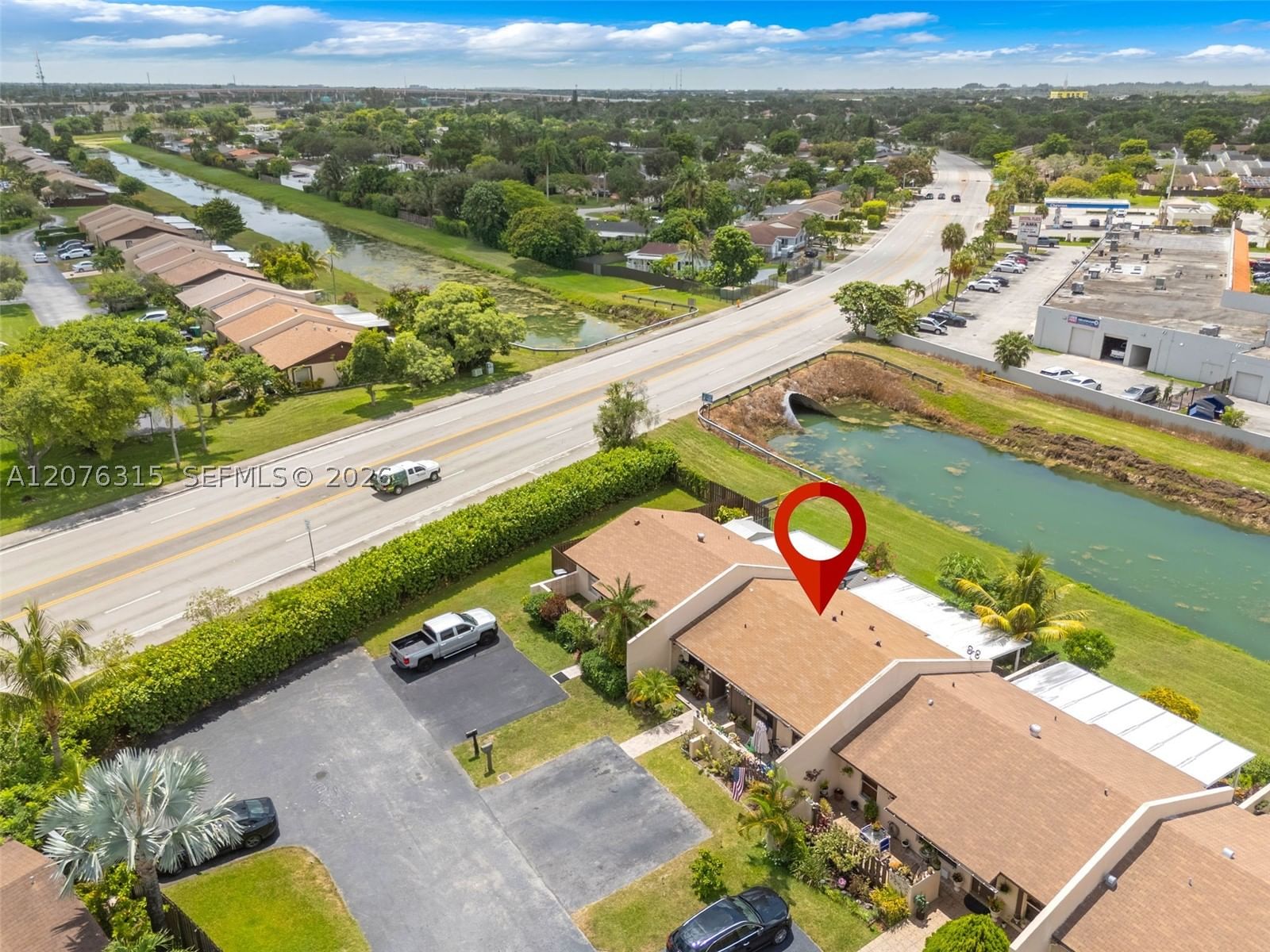 Real estate property located at 12202 111th Ln, Miami-dade, Devon-aire Villas Sec 2, Miami, FL
